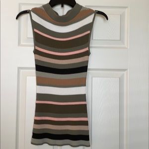 NY&CO FALL COLORED RIBBED SLEEVELESS SWEATER!